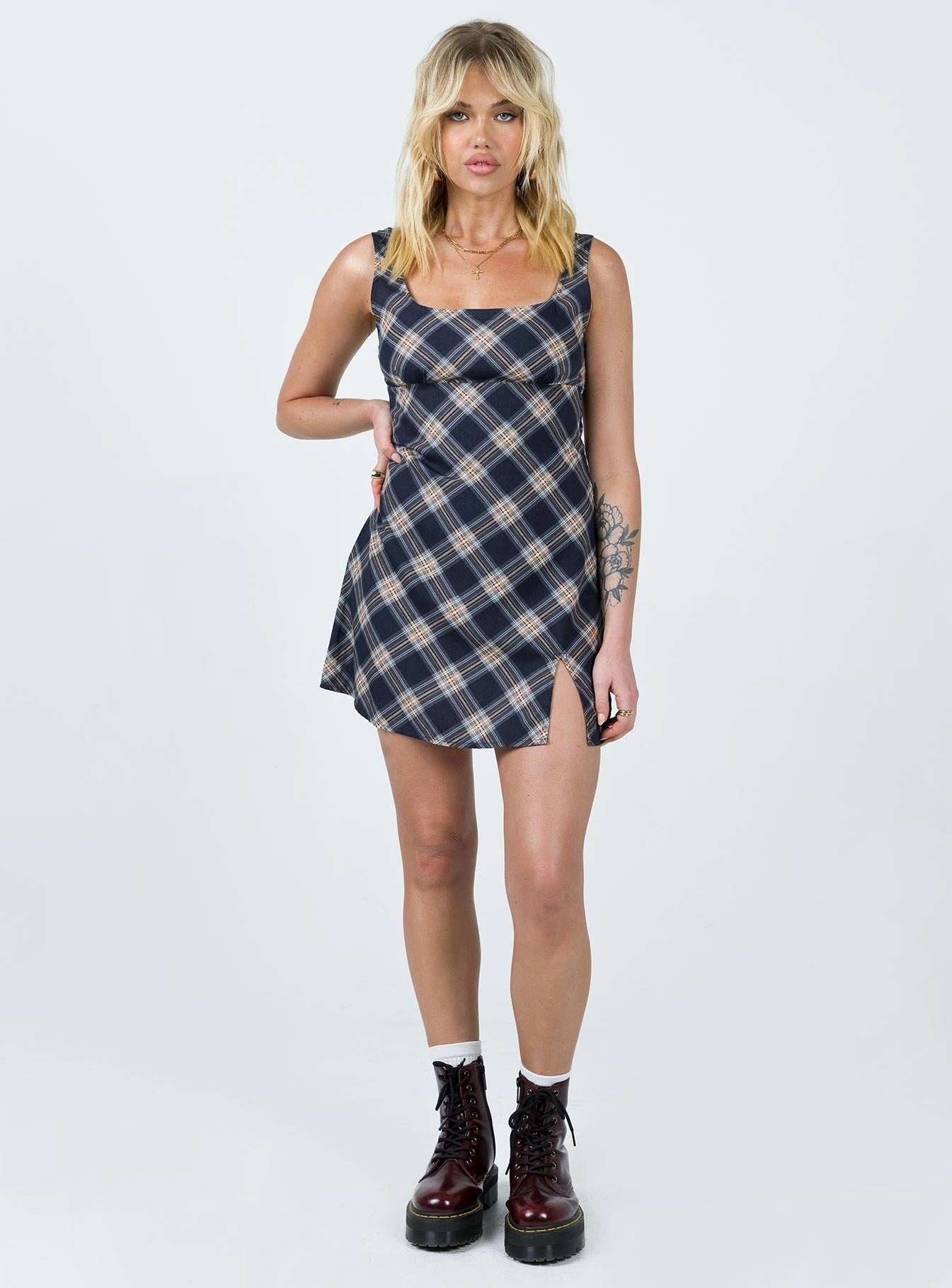 Versatile Layers Motel Mehra Dress Check Black