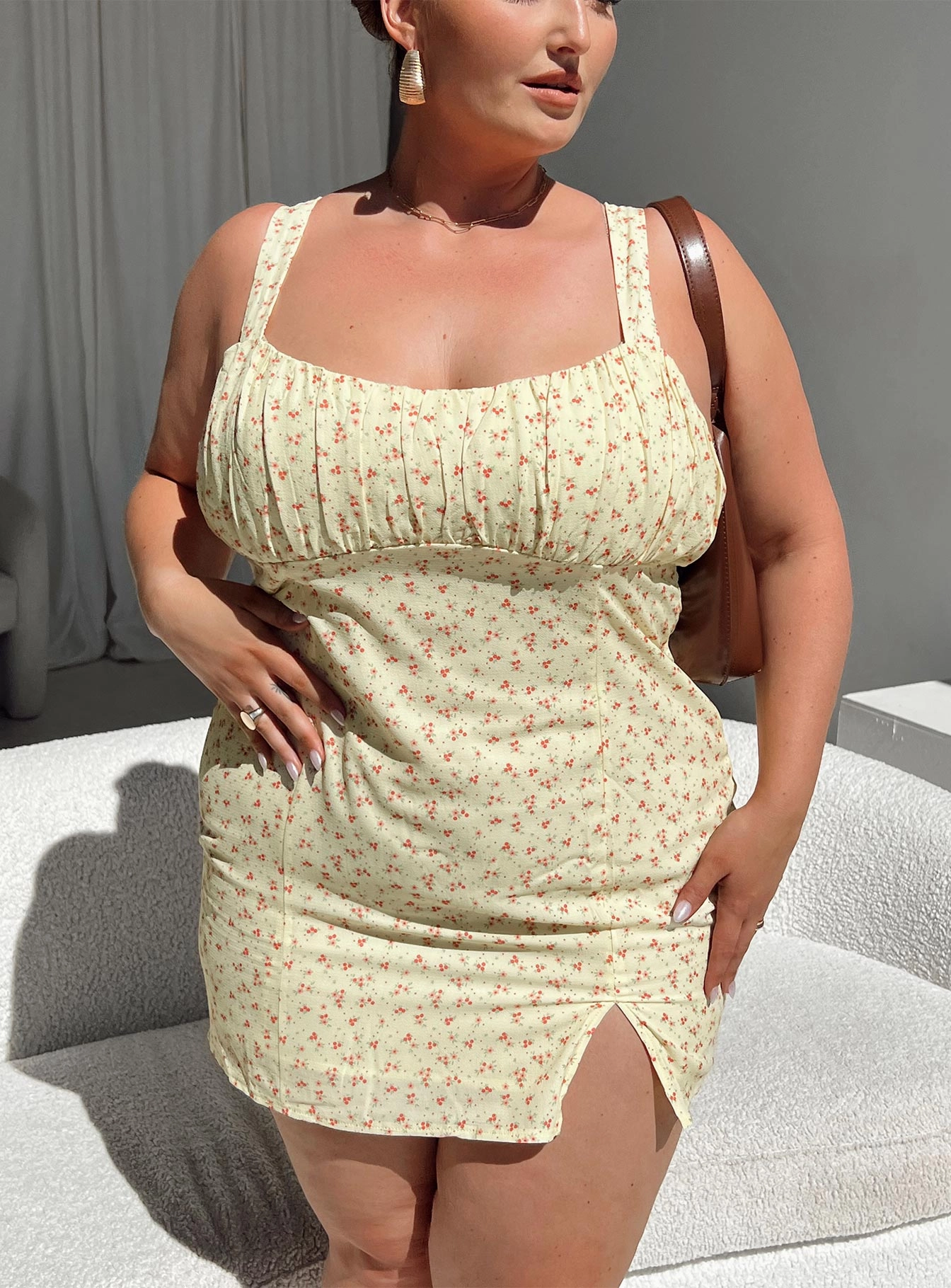 Neutral-Shade Theater-Night Freya Mini Dress Curve