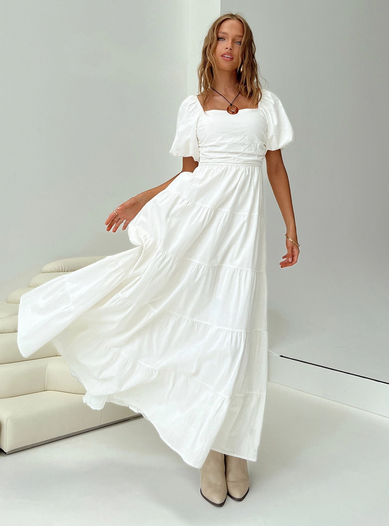 Garrity Maxi Dress White Sophisticated Elegance Detachable-Detail