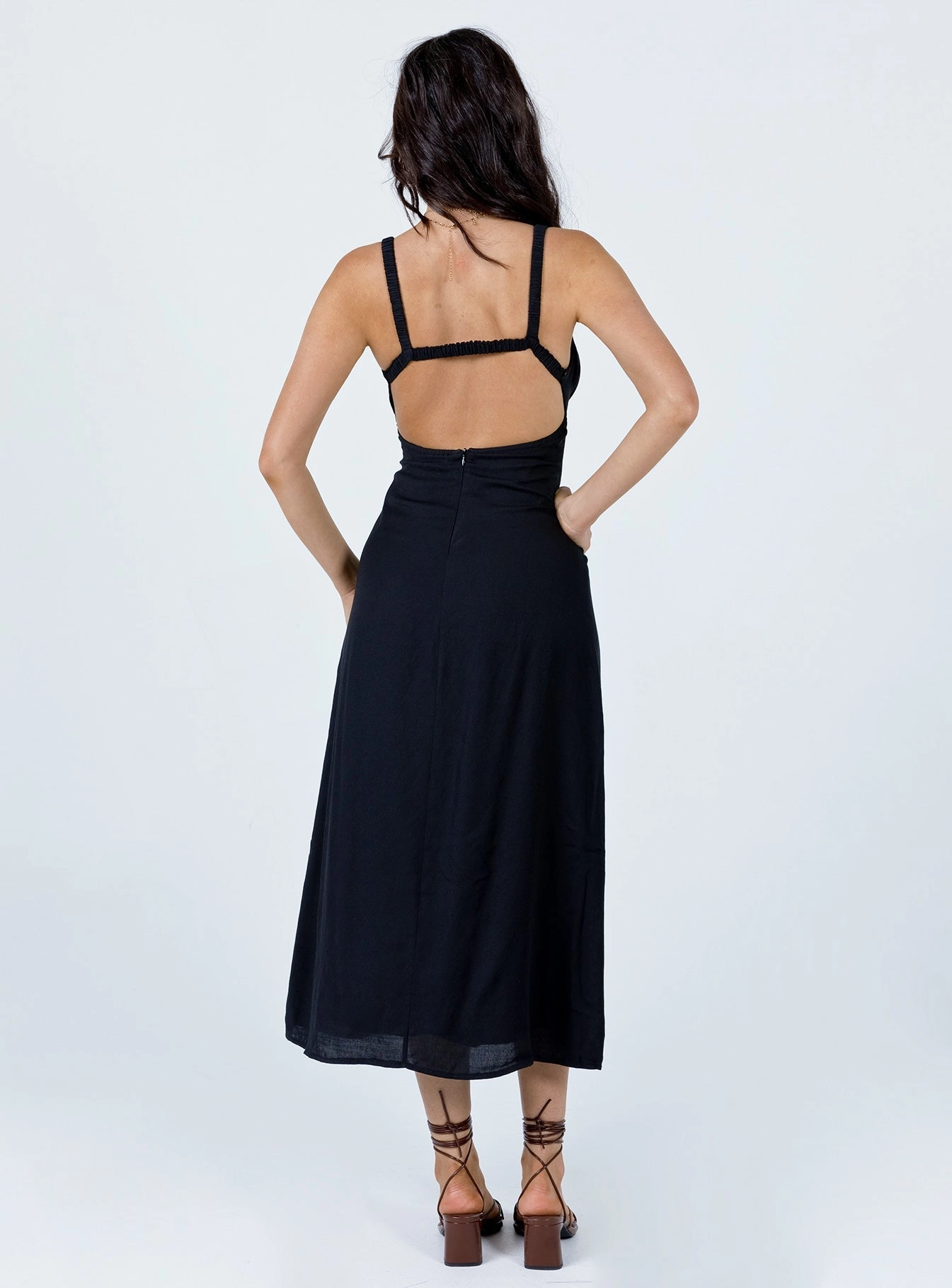 Smart and Sleek Breathable Wearable Georgia Midi Dress Black