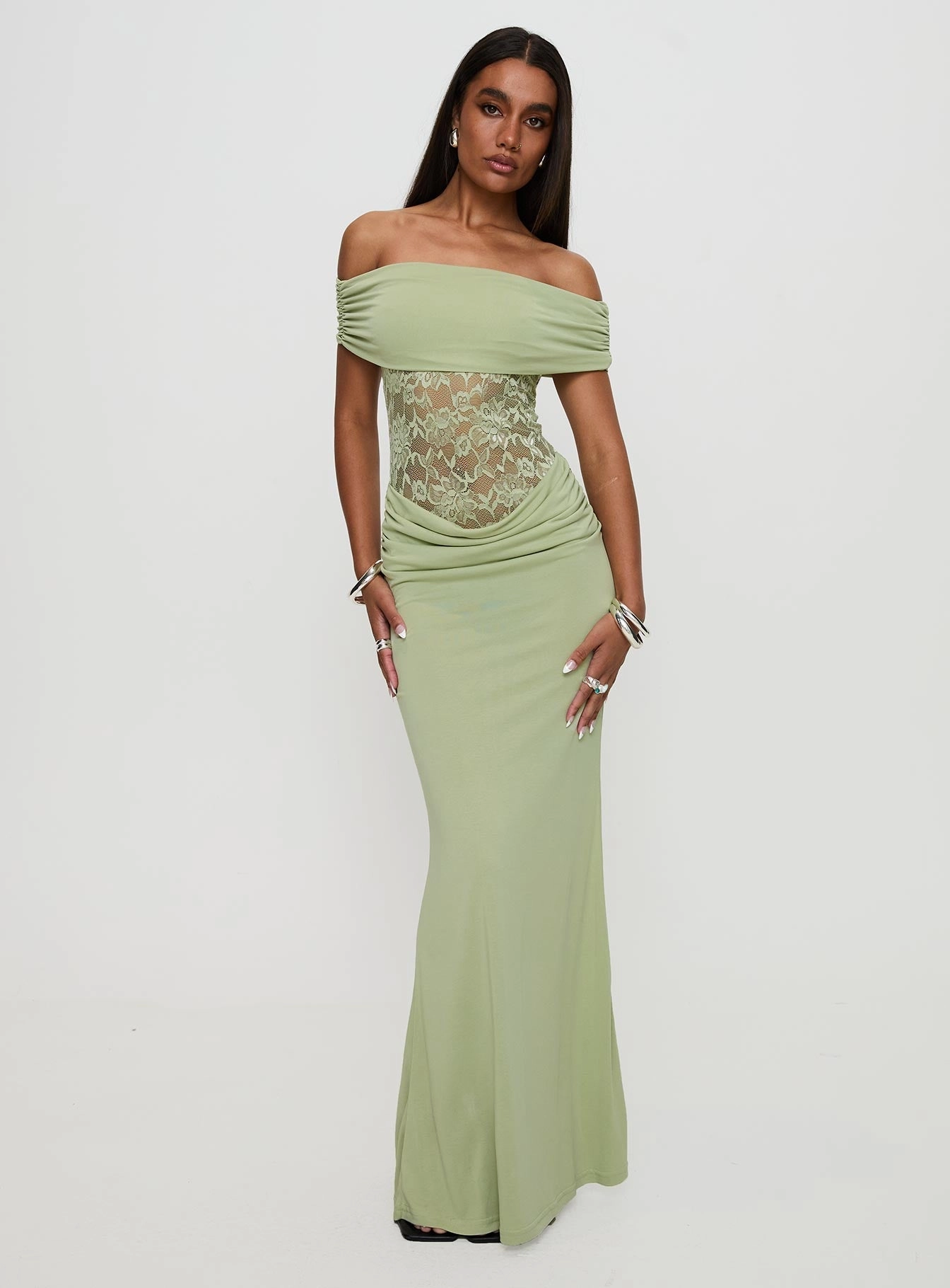Gwendolen Off The Shoulder Maxi Dress Green Moment Glow