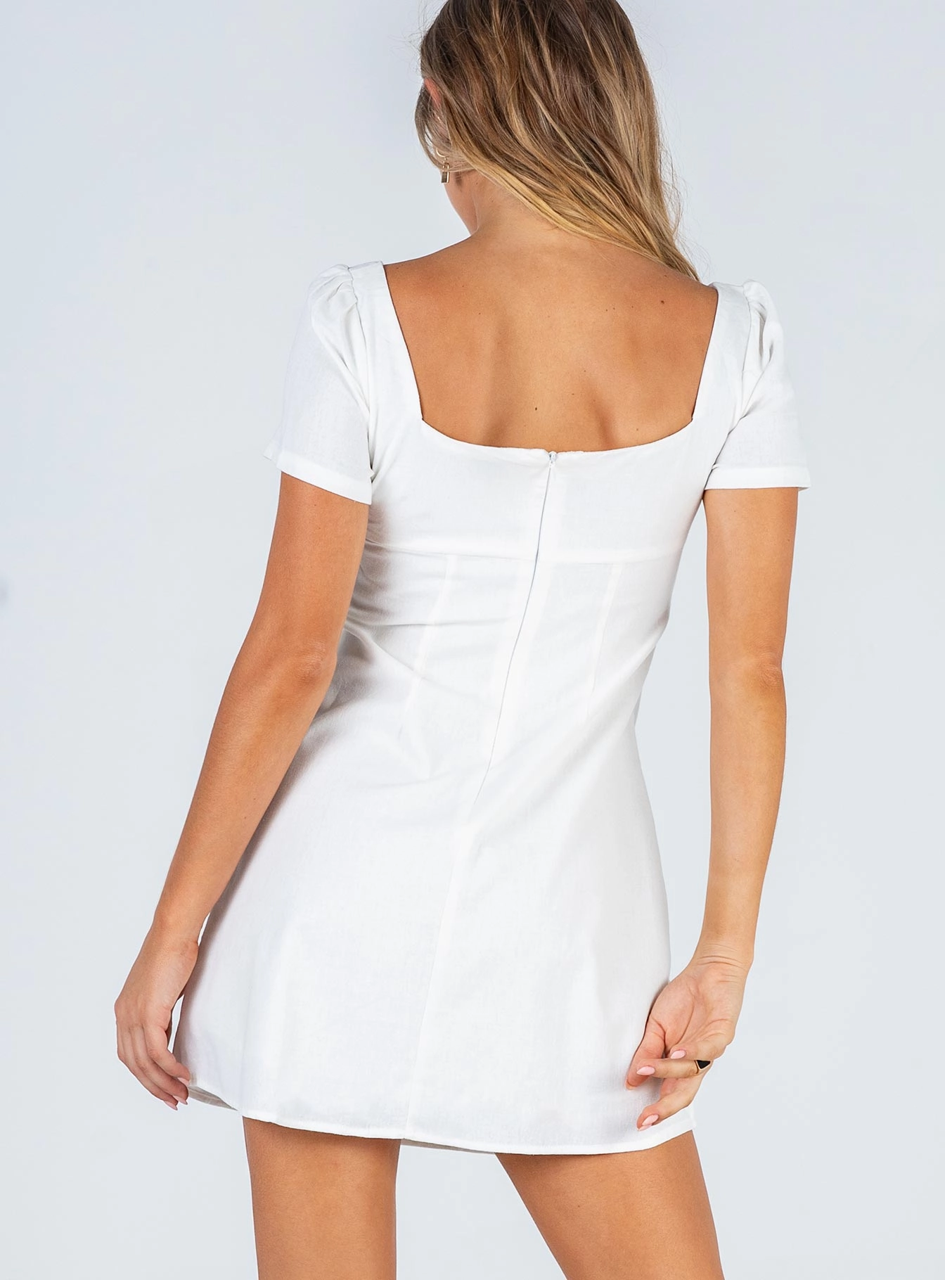 Hastings Mini Dress White Comfortable Silhouette everyday elegance