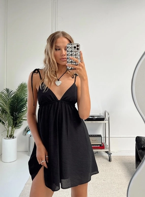 Hearts Flutter Mini Dress Black Smart Layer Wear