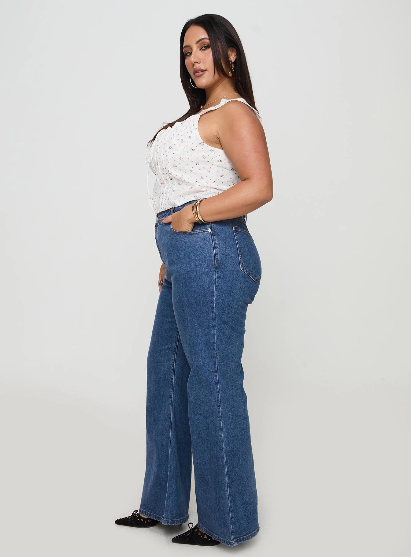 City Life Style Timeless Wear Lucille High Rise Flared Jeans Mid Wash Curve