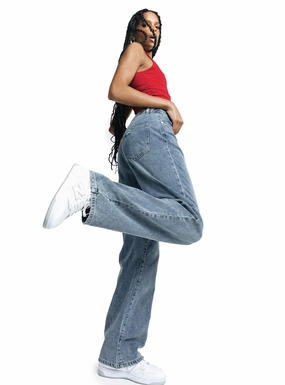 Hoban Jeans Mid Wash Denim Wide Leg Silhouette
