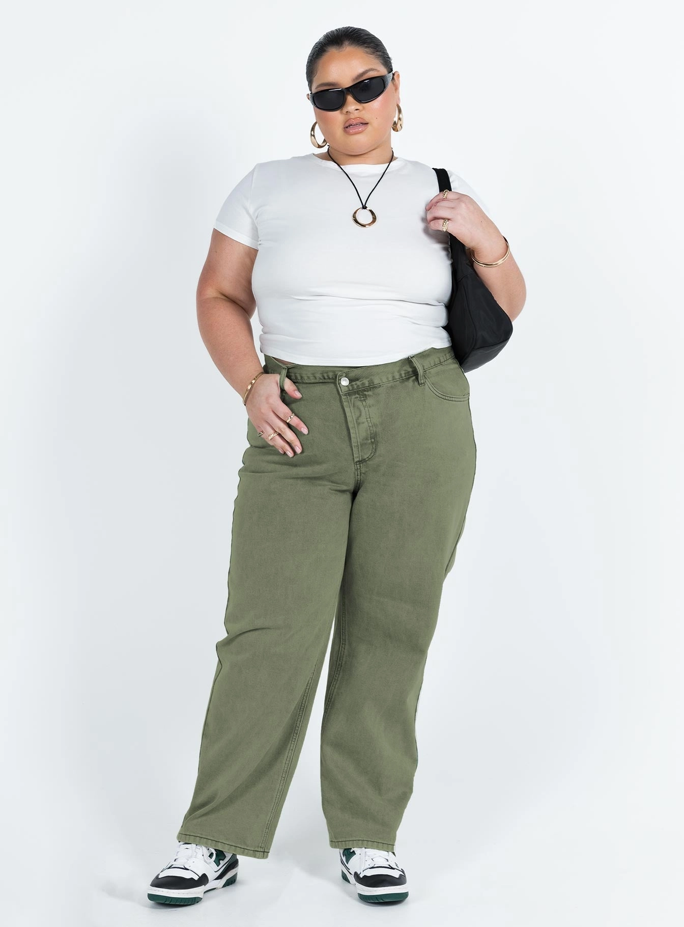 Anti Fade Technology Breathable fabric Holly Asymmetric Straight Leg Jean Green Denim Curve