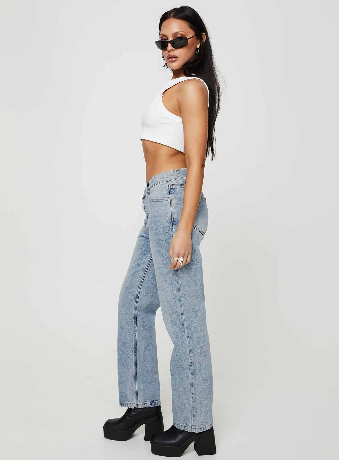Holly Mid Rise Straight Leg Asymmetric Jean Light Wash Denim Cozy Vibe Home Comfort Autumn Days Elegant