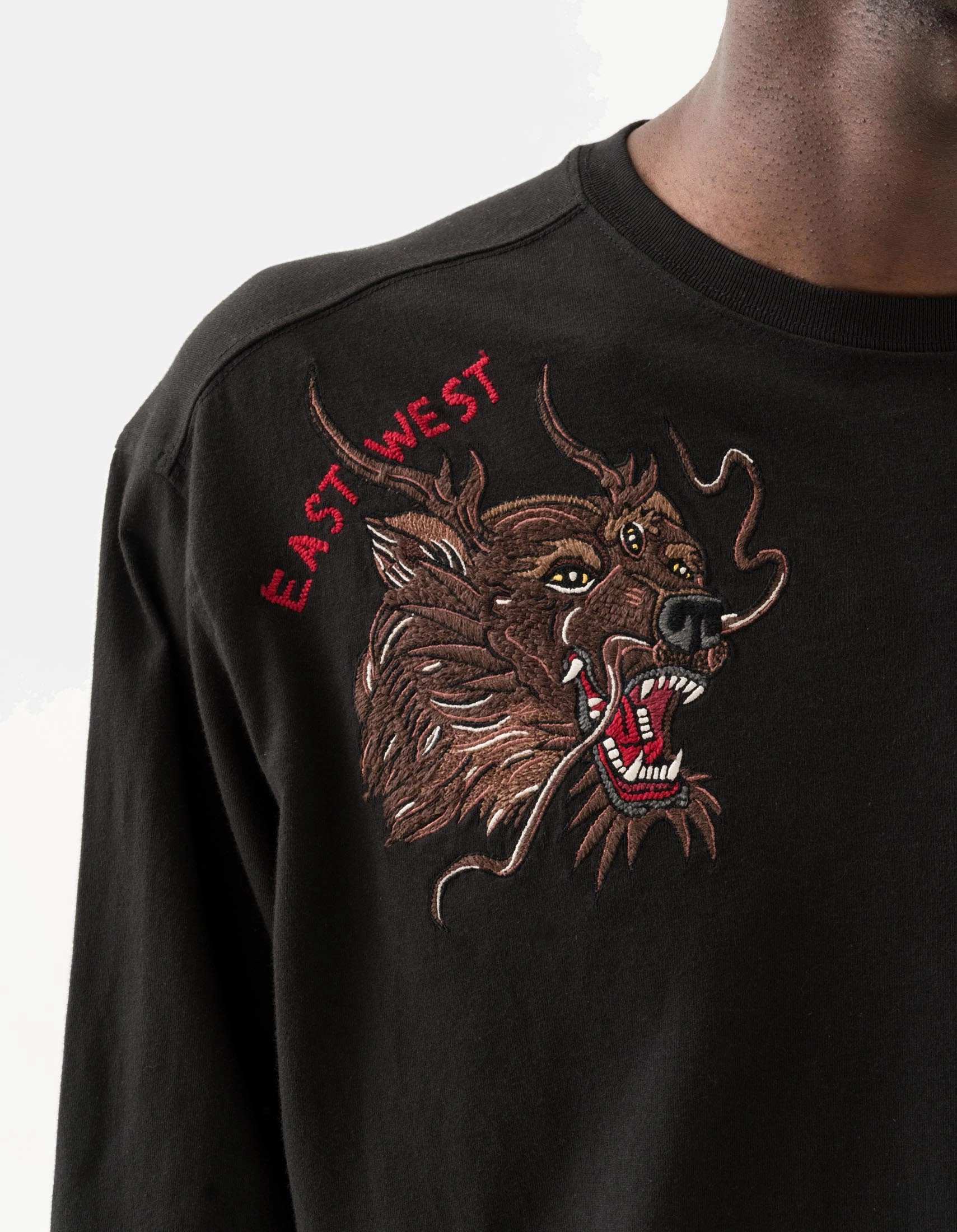 7090 Duality Bering Bears Embroidered L/S T-Shirt Black FlexibleRibbing