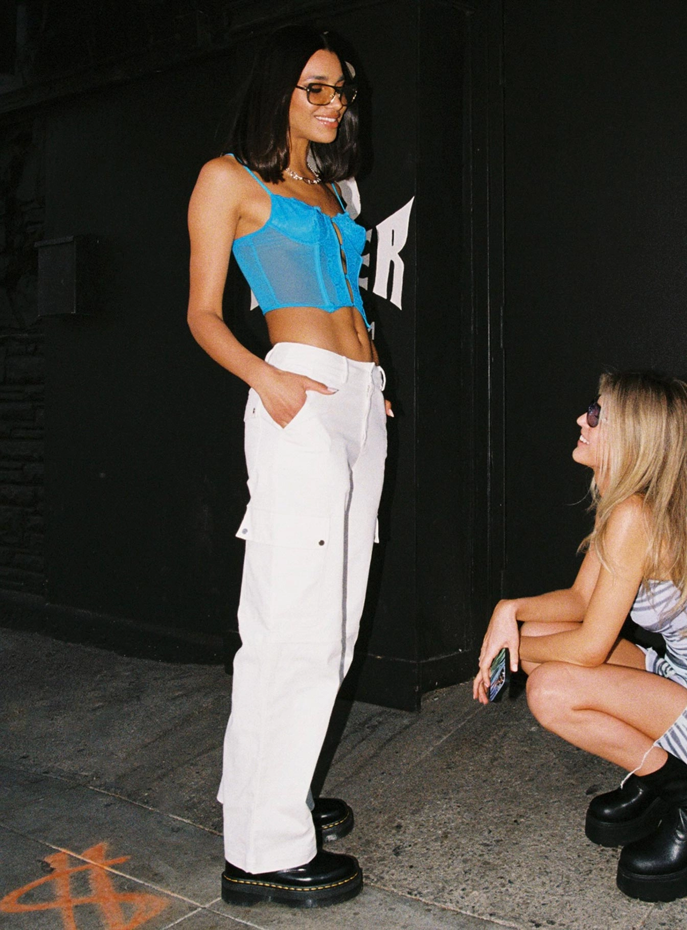 Weekend Ready Relaxed Look Fallout Mid Rise Cargo Pants White