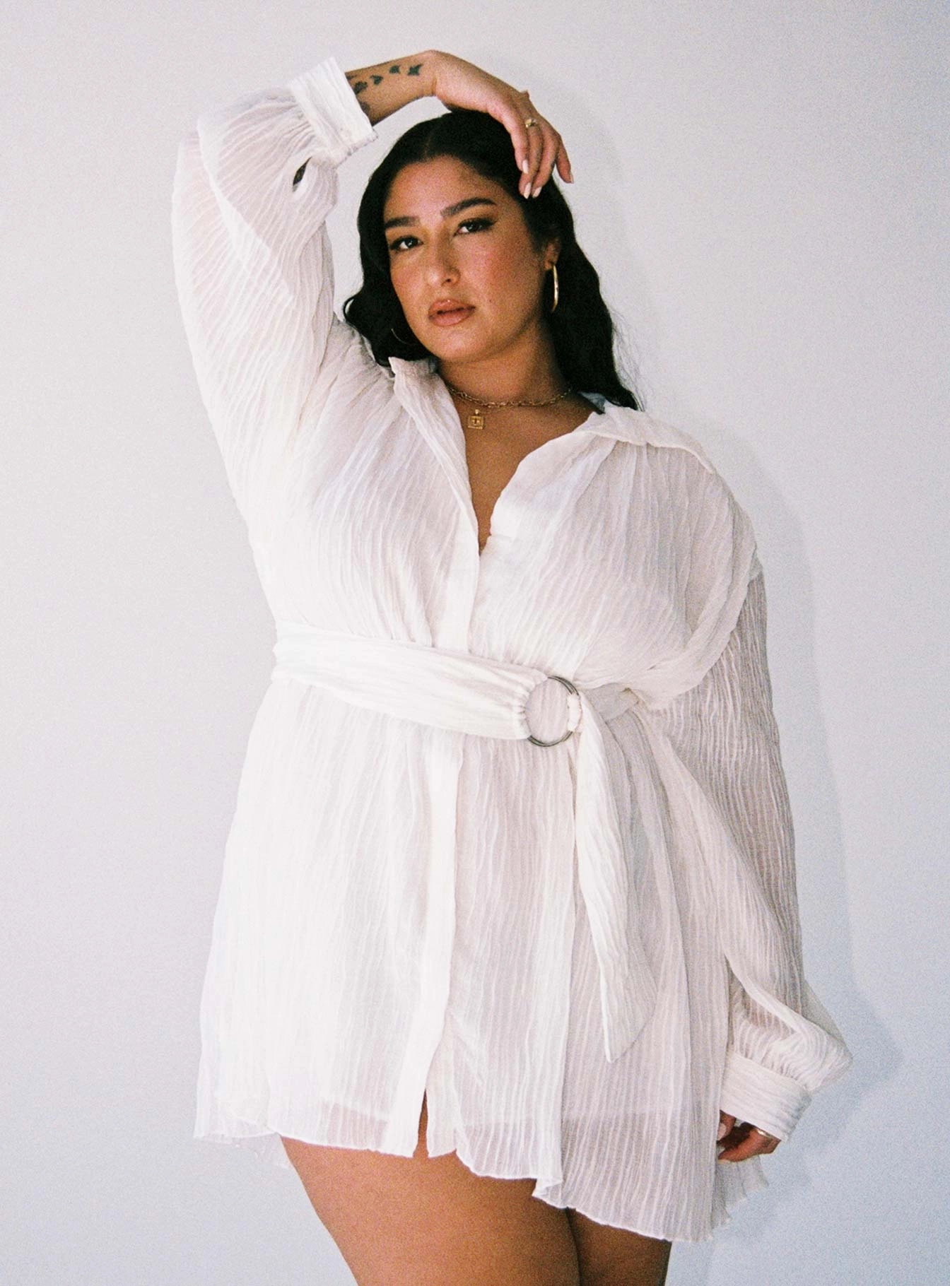 Tune In Shirt Dress White Curve Fit Mood slim fit