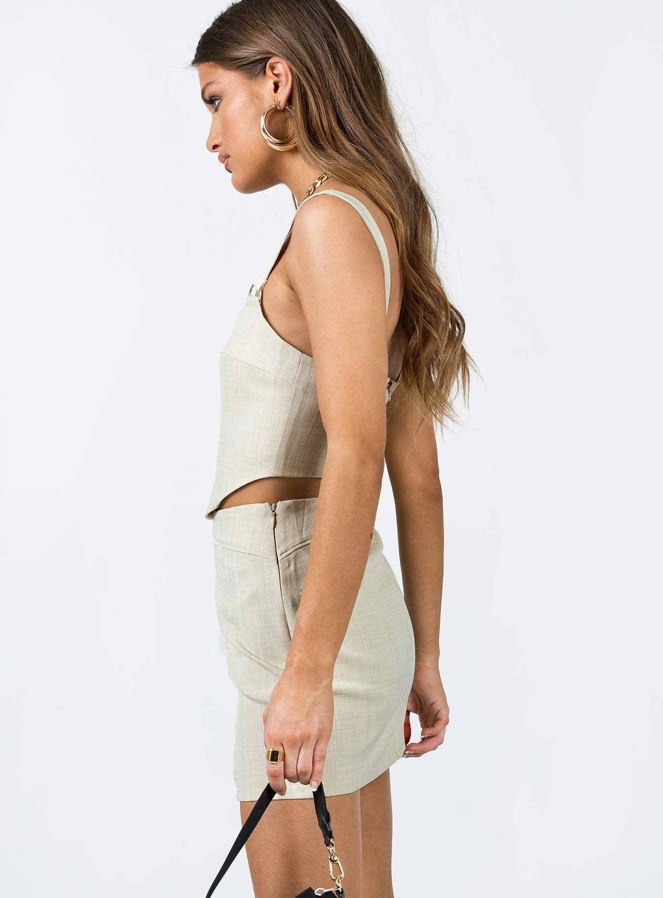 Josie Mini Skirt Beige Sleek Vibe Lightwear Look