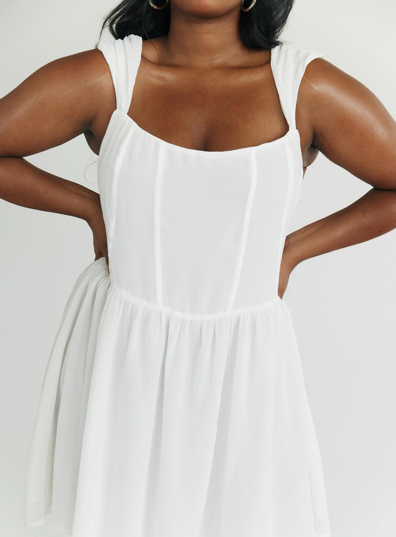 Kameliah Mini Dress White Curve Fitted Mood Subtle design