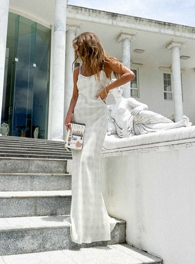 Soft Fit Wear Relaxed-fit Karamu Maxi Dress Cream