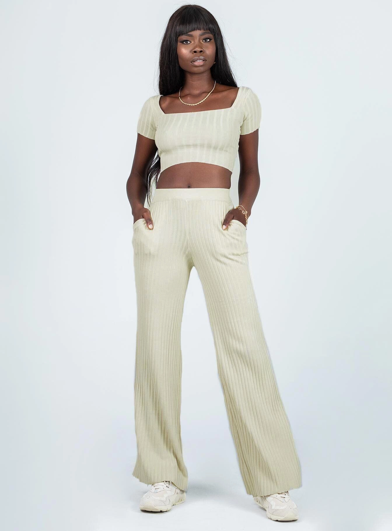Katie Set Beige Slim Comfort Breathable Comfort Design