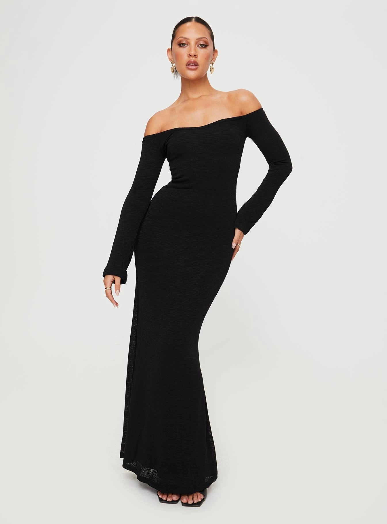 Korey Off The Shoulder Maxi Dress Black Soft Finish