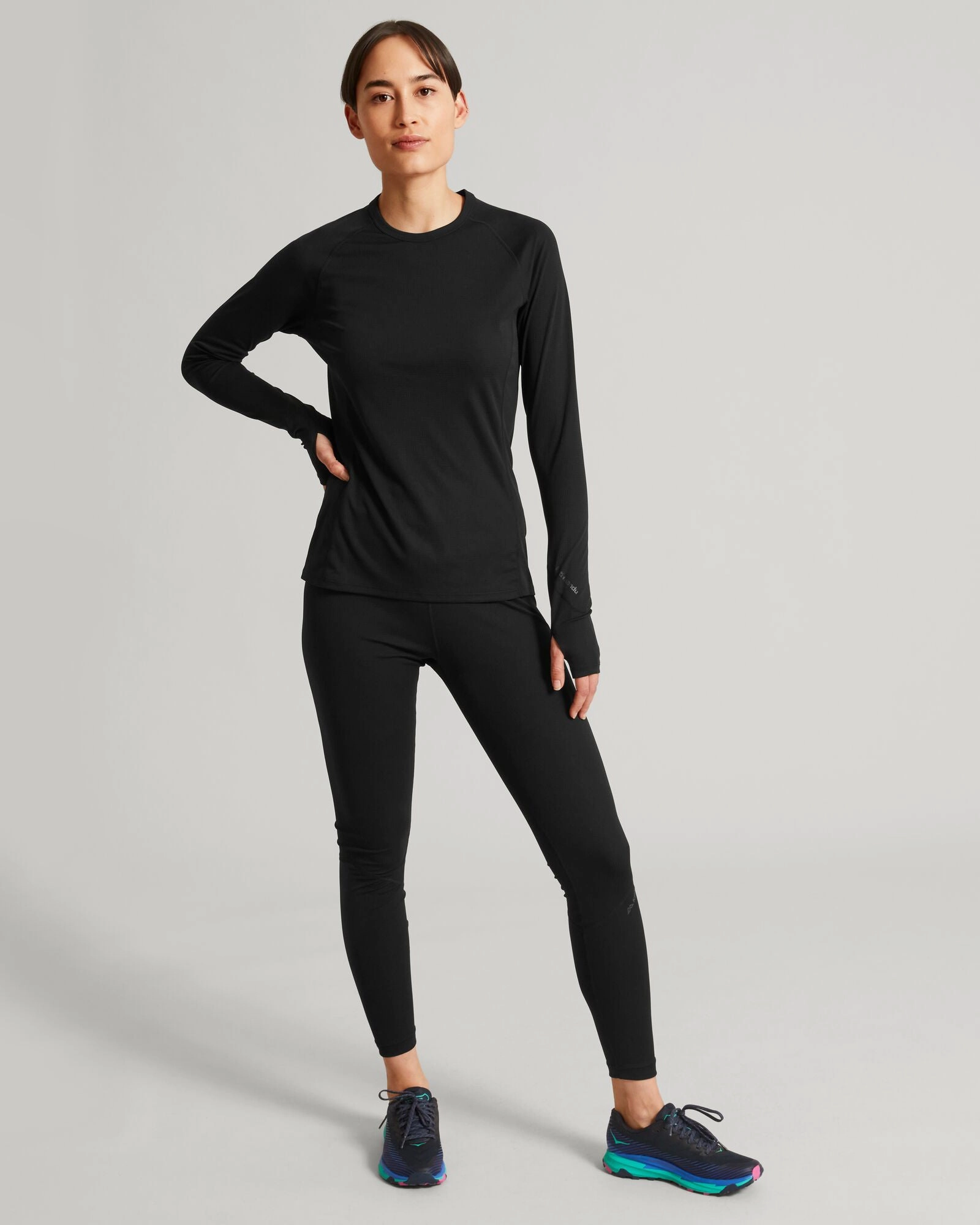 compression support Non Chafing Edges KMDAction Women's Long Sleeve Top - Black
