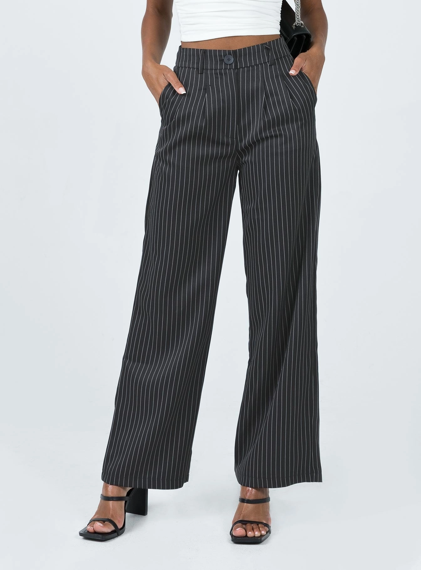 Versatile Wearable Archer Pants Pinstripe Black