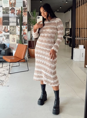 Leah Knit Midi Dress Beige Trendy Silhouette