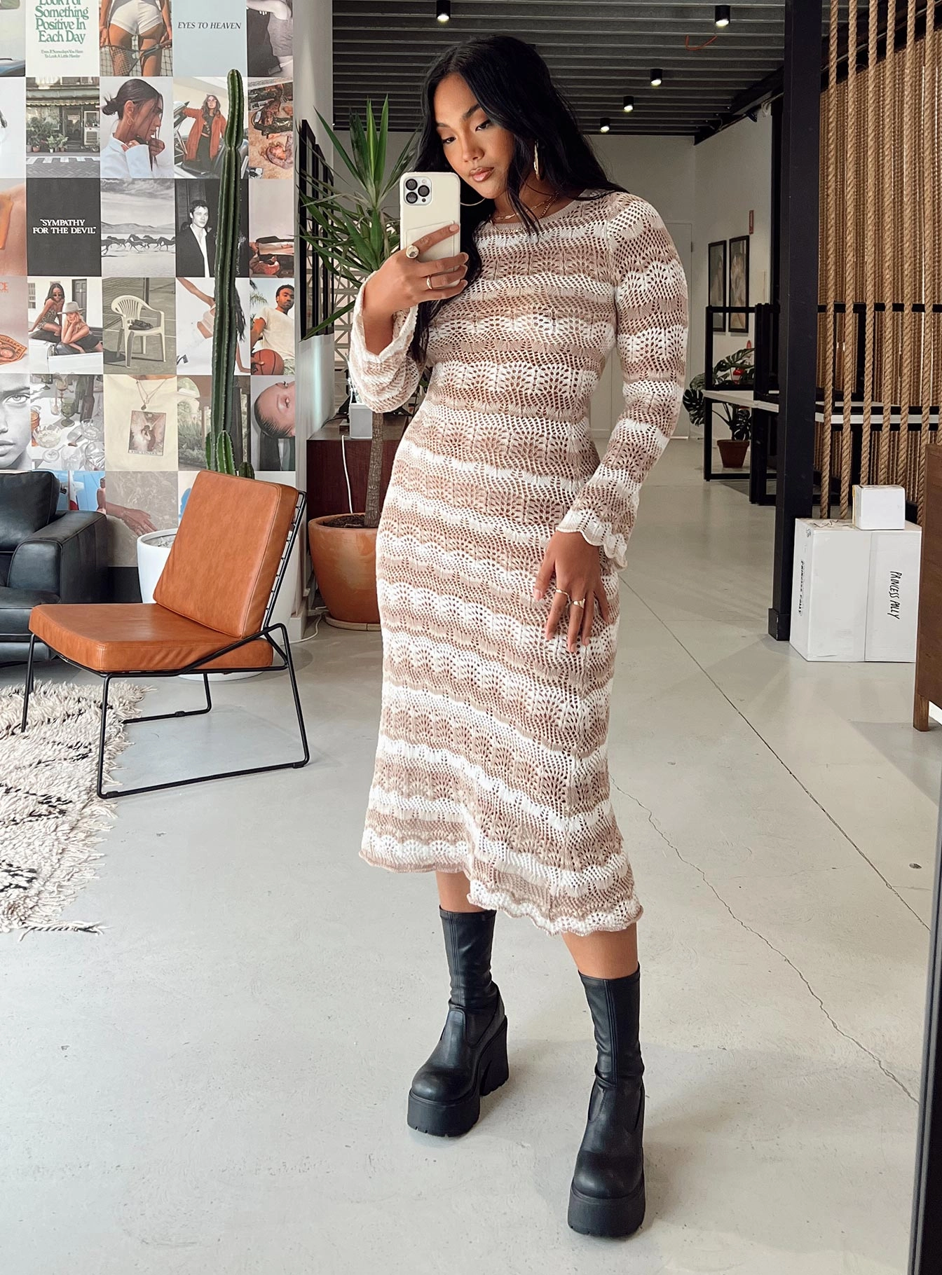 Leah Knit Midi Dress Beige Trendy Silhouette