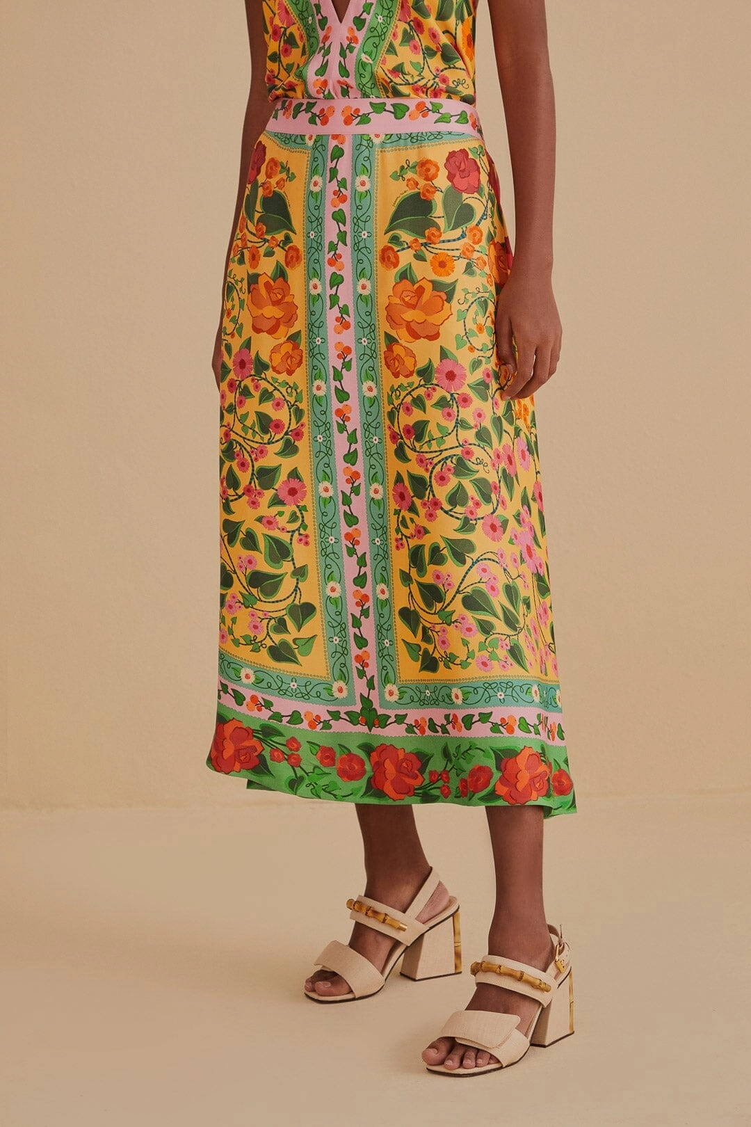 Bold Edge Light Yellow Heart Ivy Midi Skirt