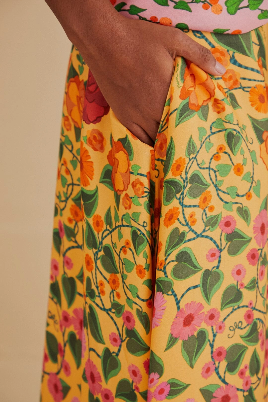 Light Yellow Heart Ivy Midi Skirt Elasticized Cuff Stylist Pick