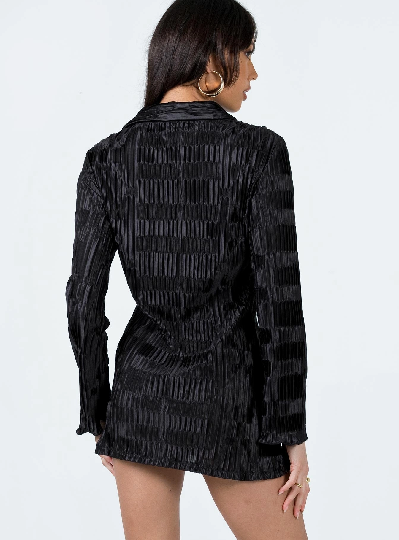 Form Fit Vibrant evening gown Lila Shirt Dress Black
