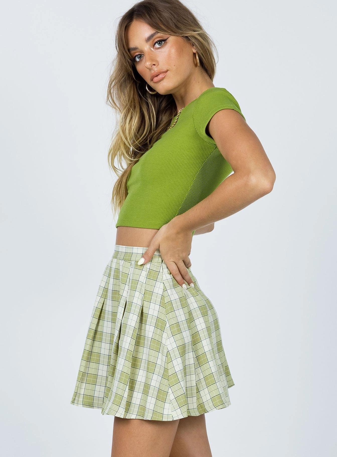 Outfit Ideas Carrie Mini Skirt Green