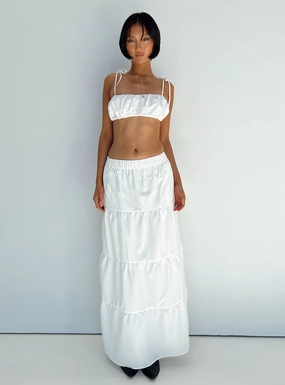 Lindaura Set White Chill Wear Crisp Finish
