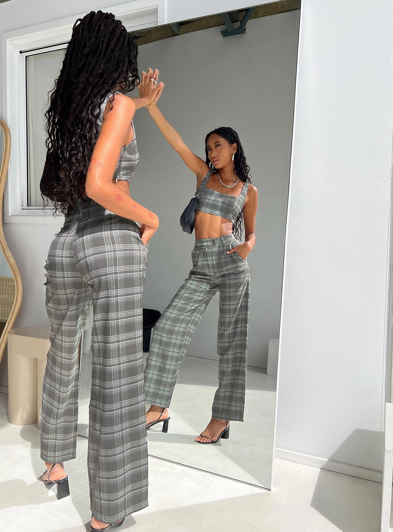 Streetwear vibe Comfy Essentials Wear Huxley Set Grey Check
