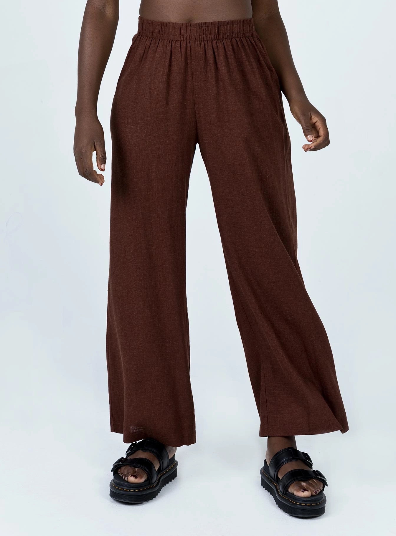 Timeless Layers Flattering Comfort Louis Linen Blend Pants Brown