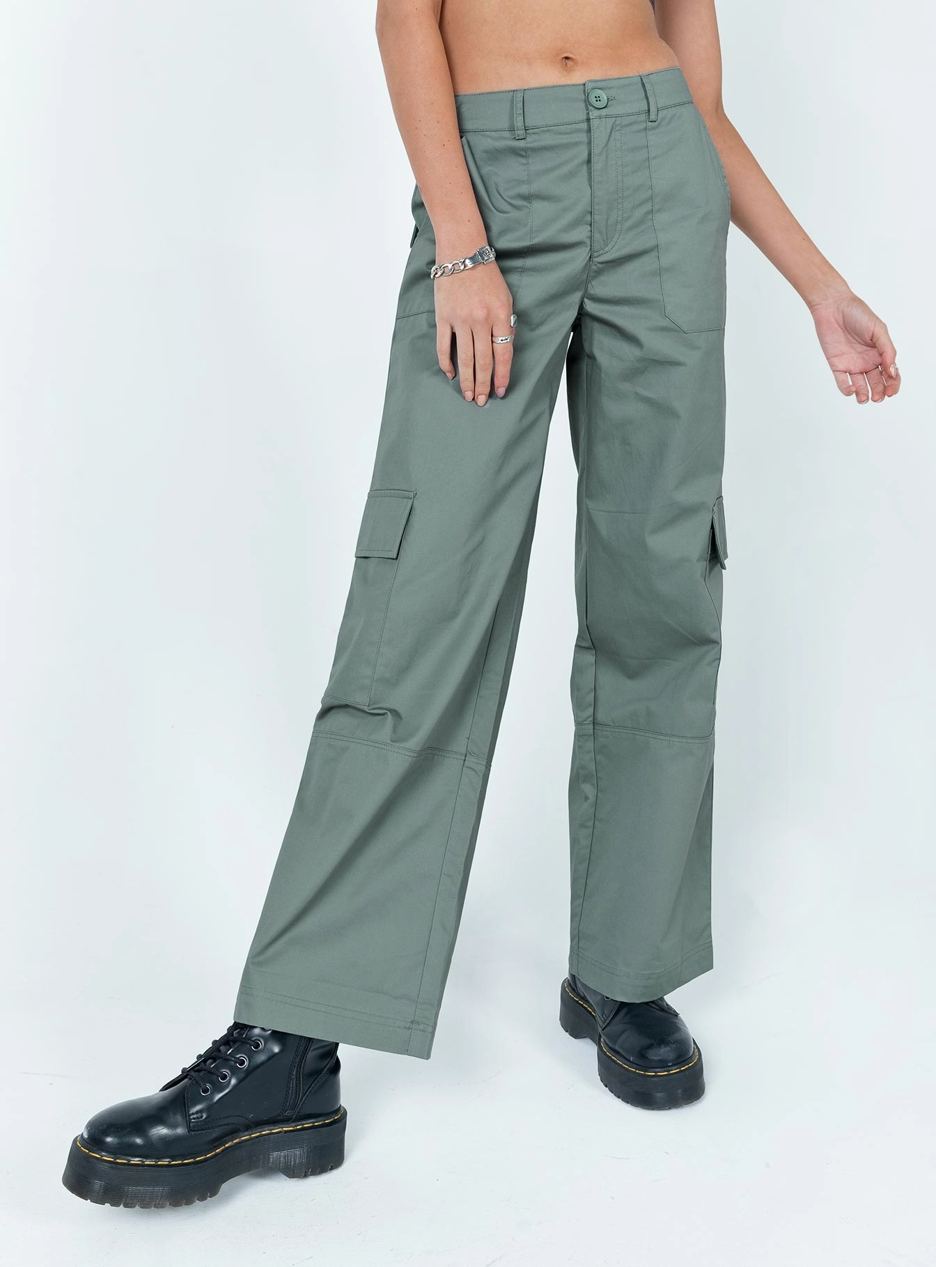 Luna Mid Rise Cargo Pants Grey HeatRegulatingLining ripstop fabric