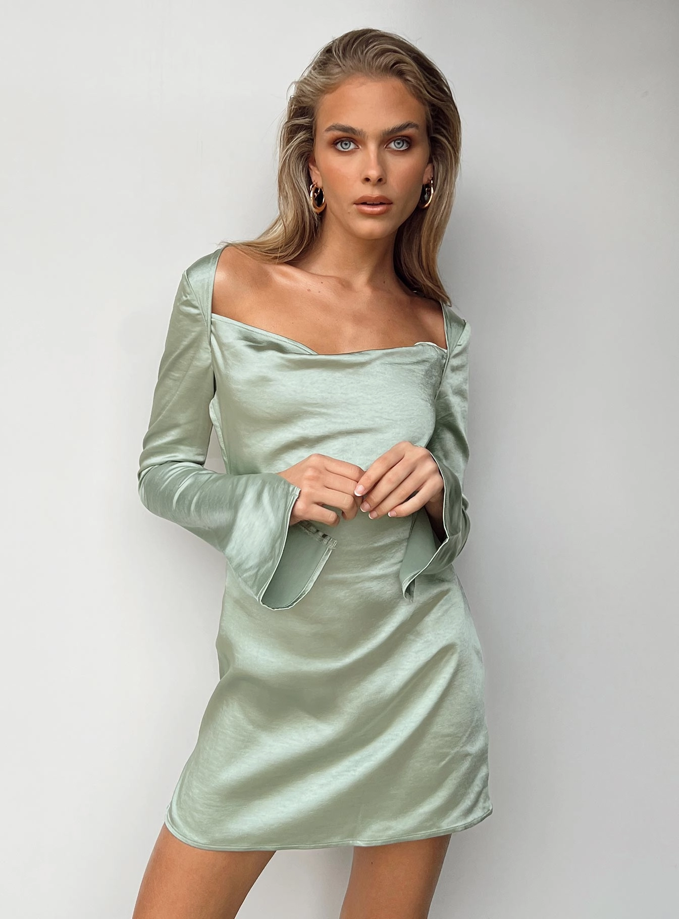 Day To Night Natural Aesthetic Maia Long Sleeve Mini Dress Green