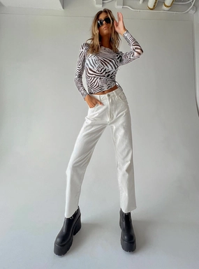 Harrow Straight Leg Denim Jeans White Quick Matchup