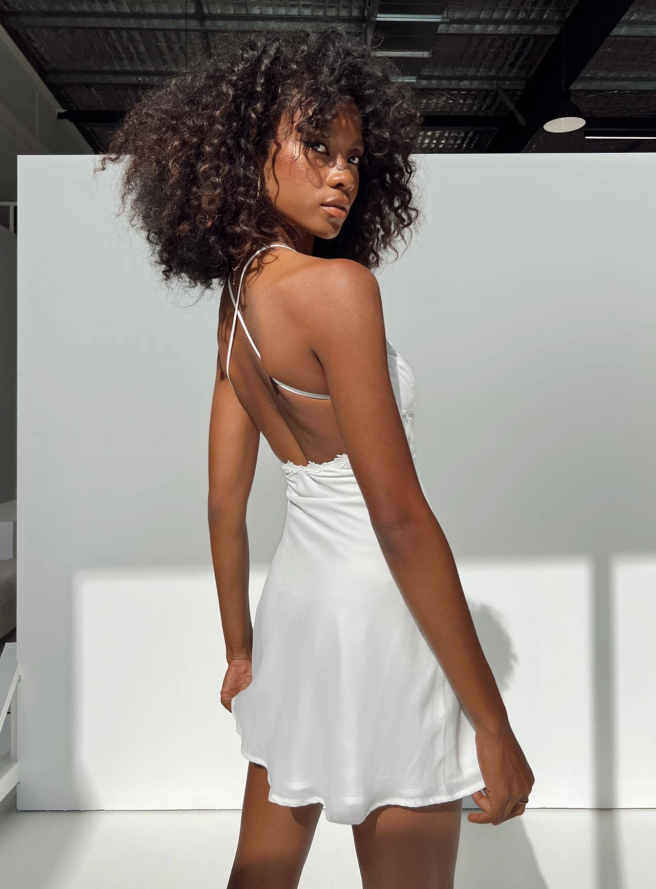 Classic Layers Trend Focused Maylor Mini Dress White