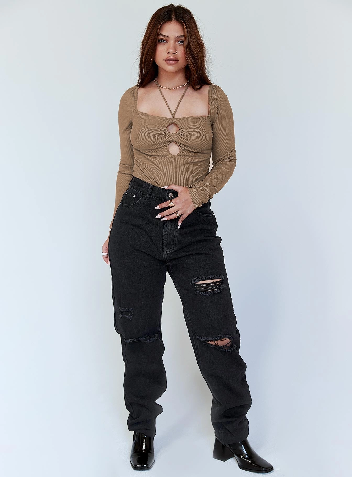 Melody Ripped Straight Leg Jeans Black Sustainable Creative Look Organic Cotton