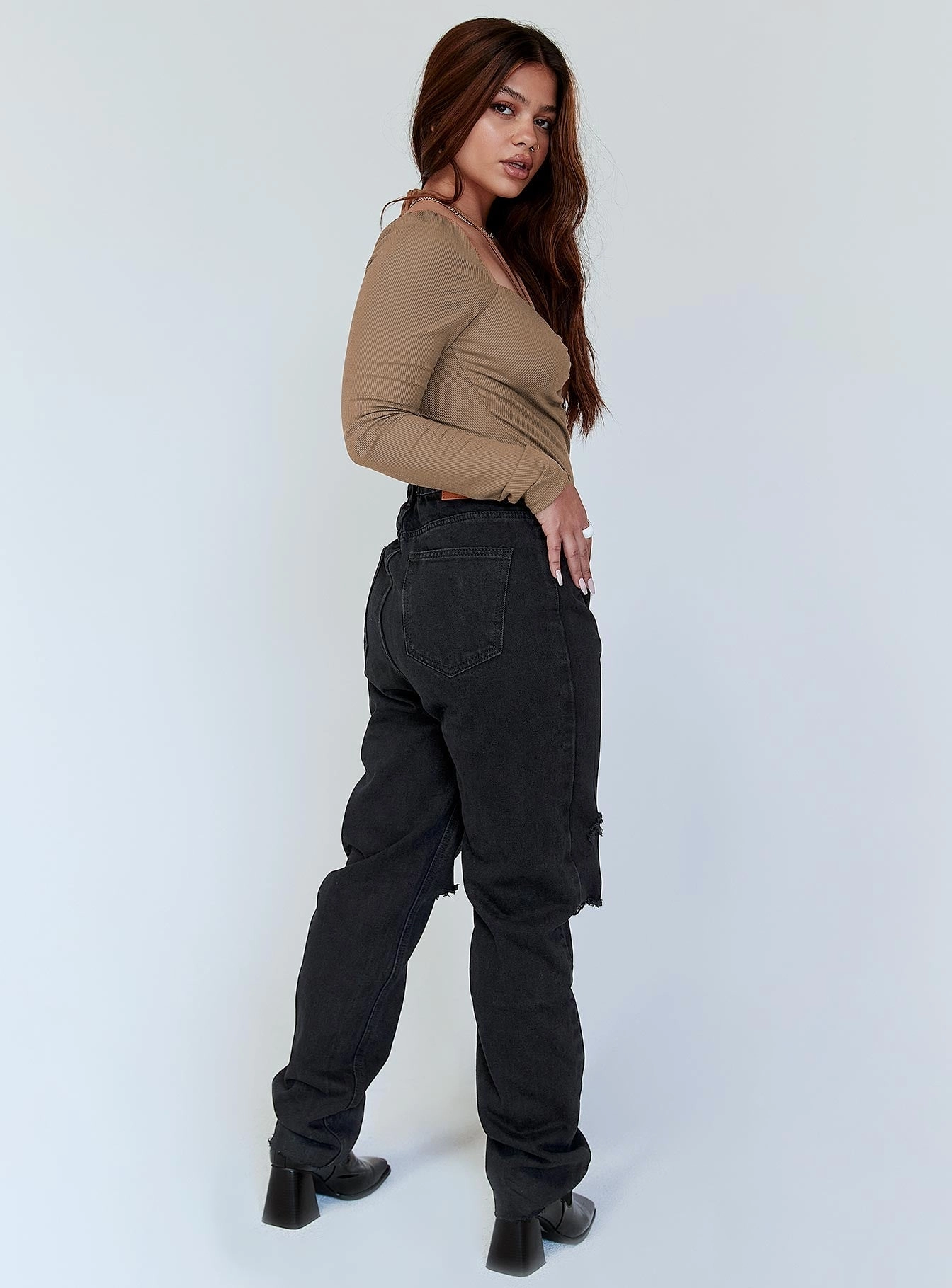 Melody Ripped Straight Leg Jeans Black Tagless Design Smooth Style