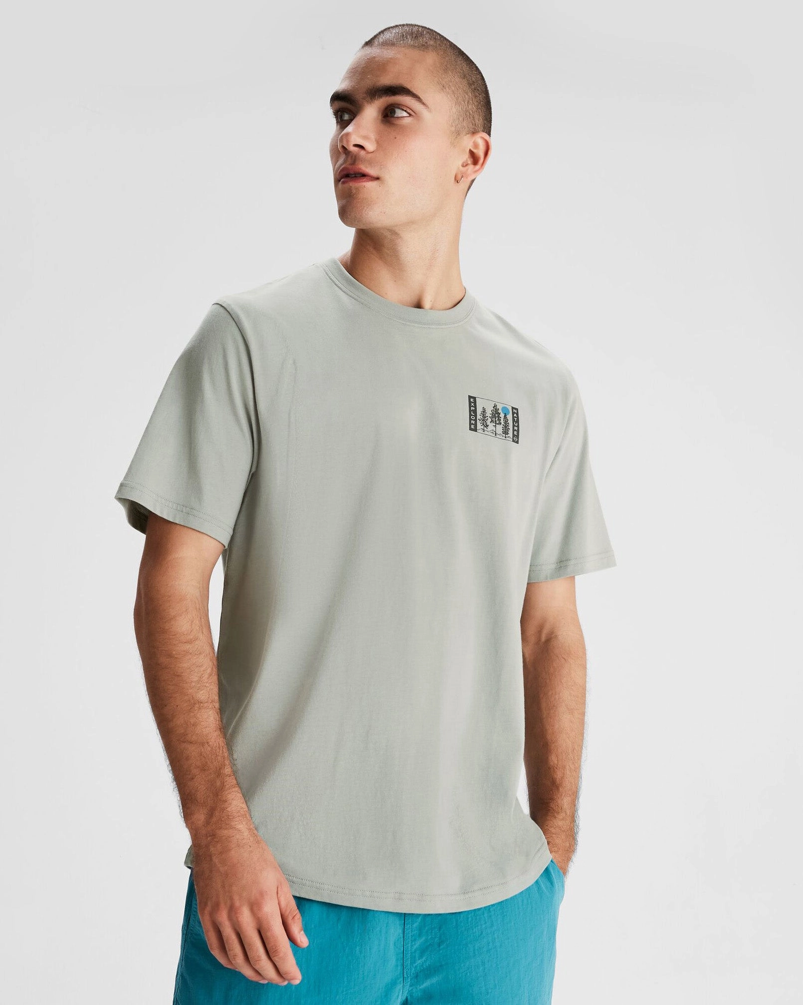 Men's Explore Nature Organic Cotton T-shirt - Gum Tree Relaxed Armhole Cut Layering Comfort