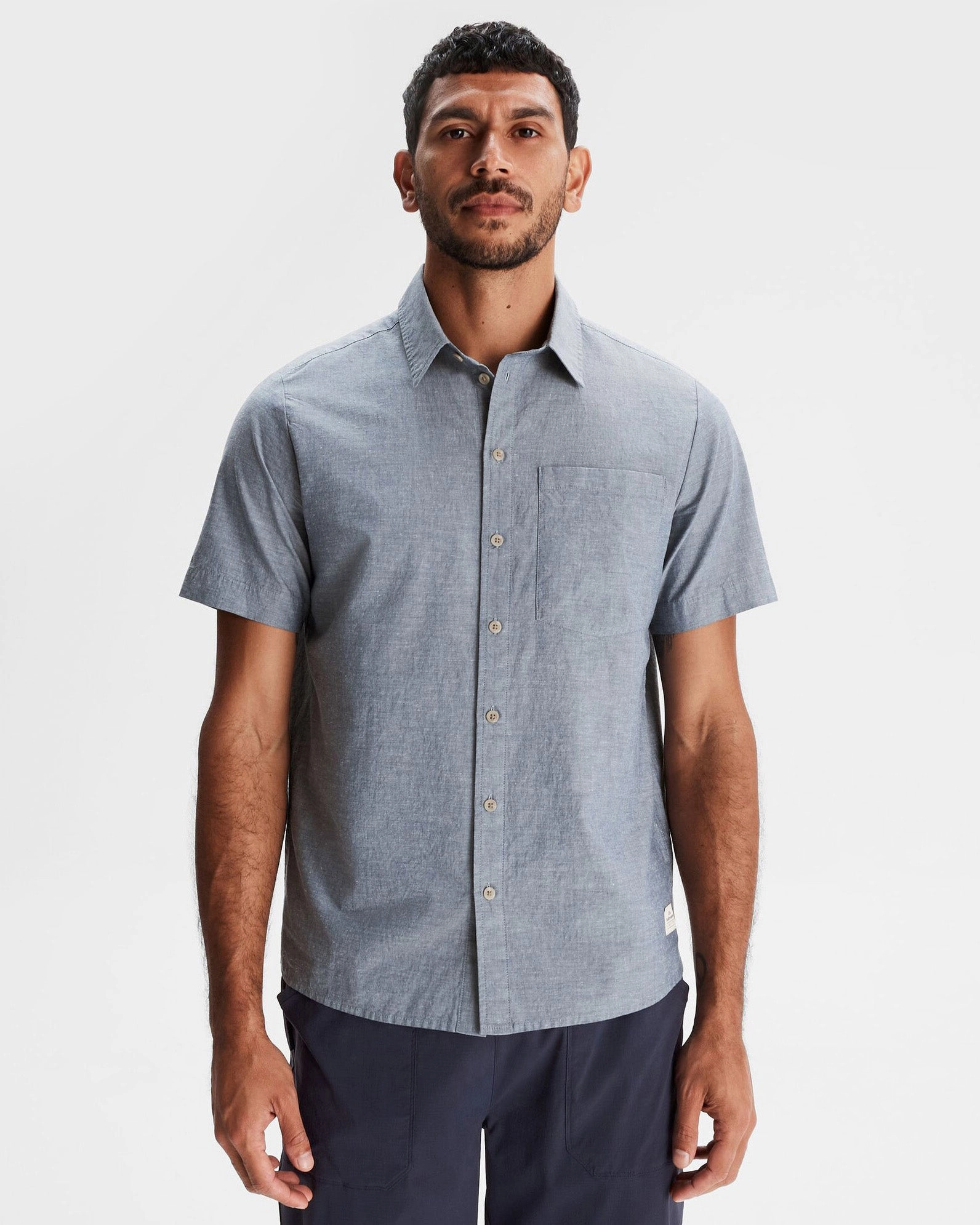 Men's Flaxton LT Short Sleeve Shirt - Chambray Blue Classic Collar
