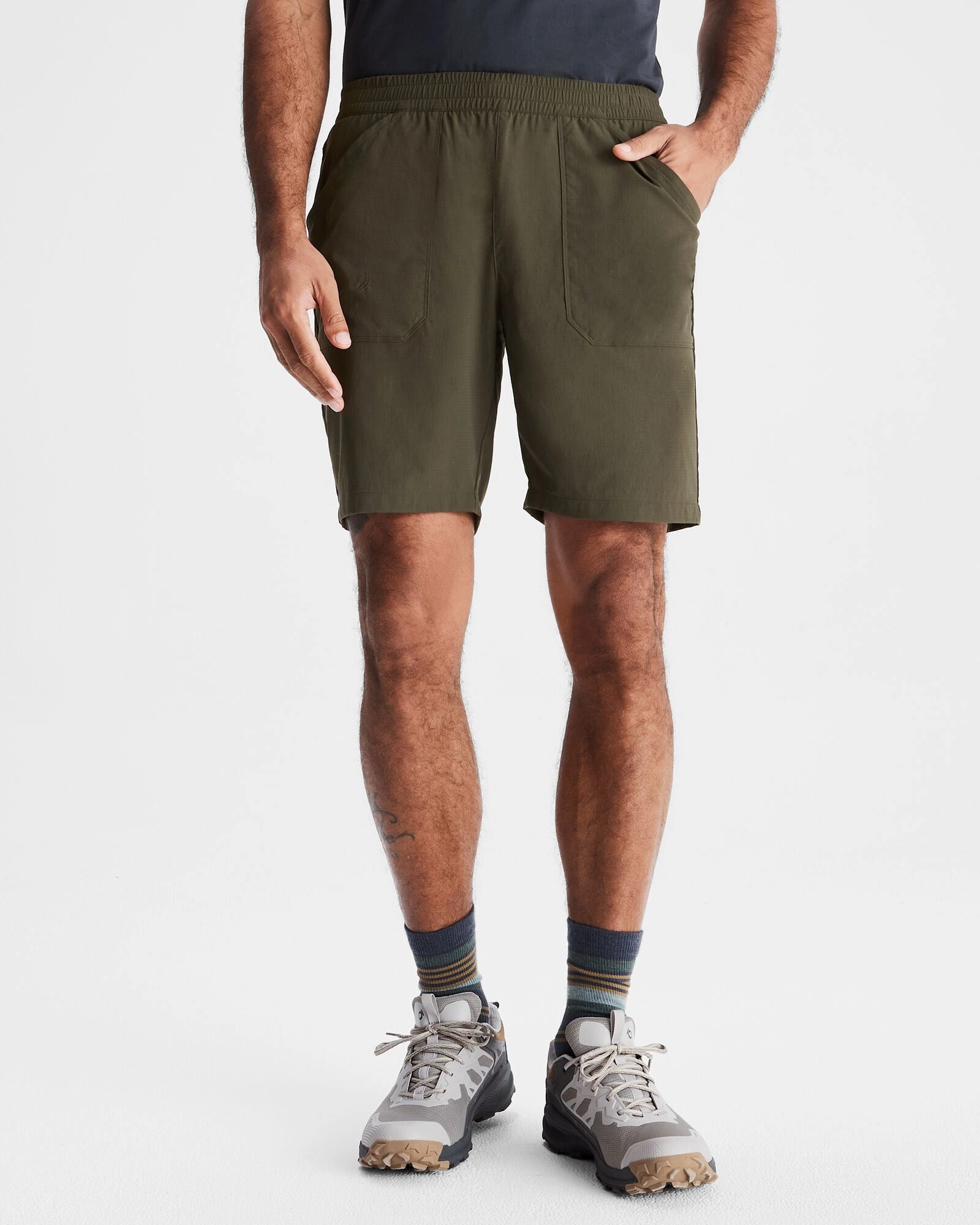 Elastic Band Relaxed Flex Men's Miro Pull On 8" Shorts - Dark Moss