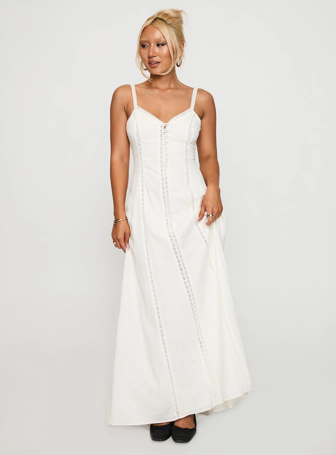 Flare Swing Weekend Fresh Mercie Maxi Dress White