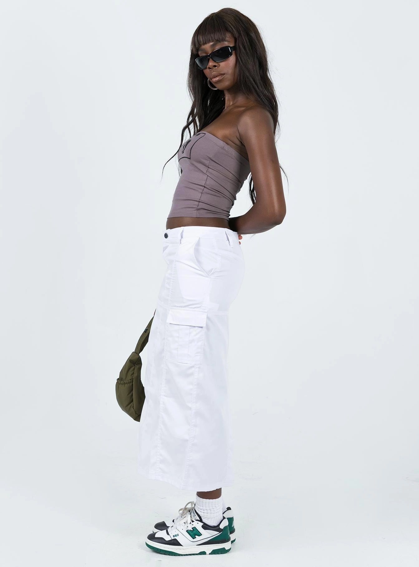 Texture Focus Outfit Lookbook Motel Widya Skirt White