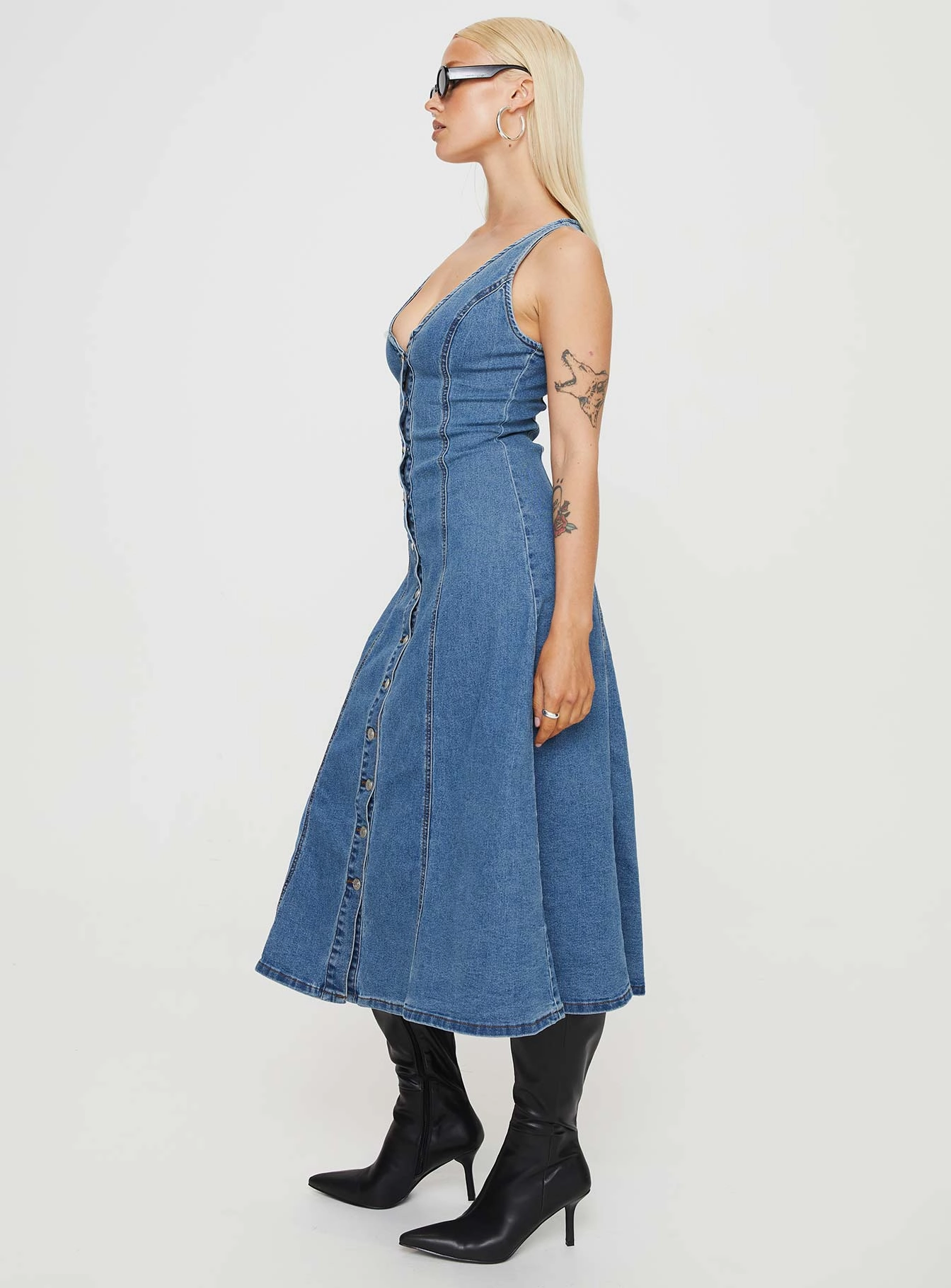 Midler Denim Midi Dress Mid Blue Travel Edge Sleek And Stylish