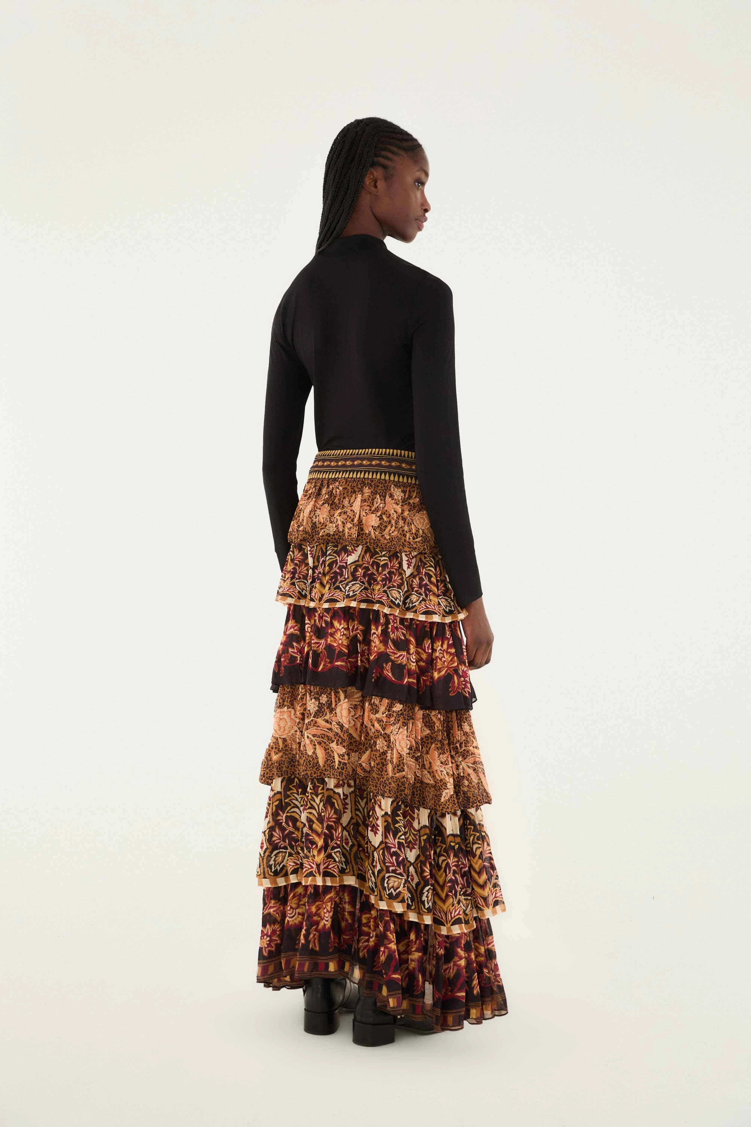 Coordinated Set Casual Feel Mixed Scarves Ruffled Maxi Skirt