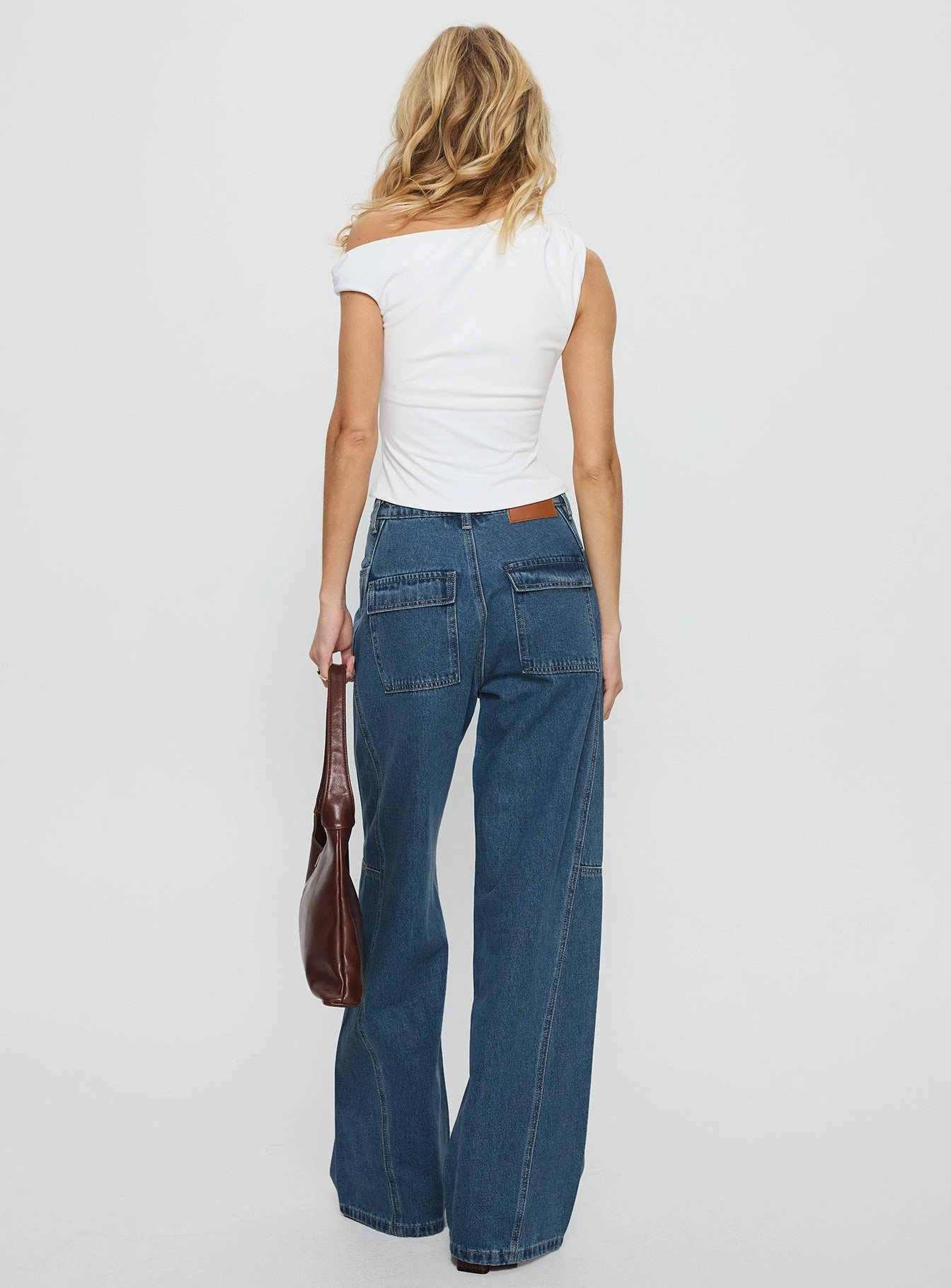 Parent Style Trendy Breathable Tailored Cut Bruiser Mid Rise Wide Leg Jeans Mid Blue Wash