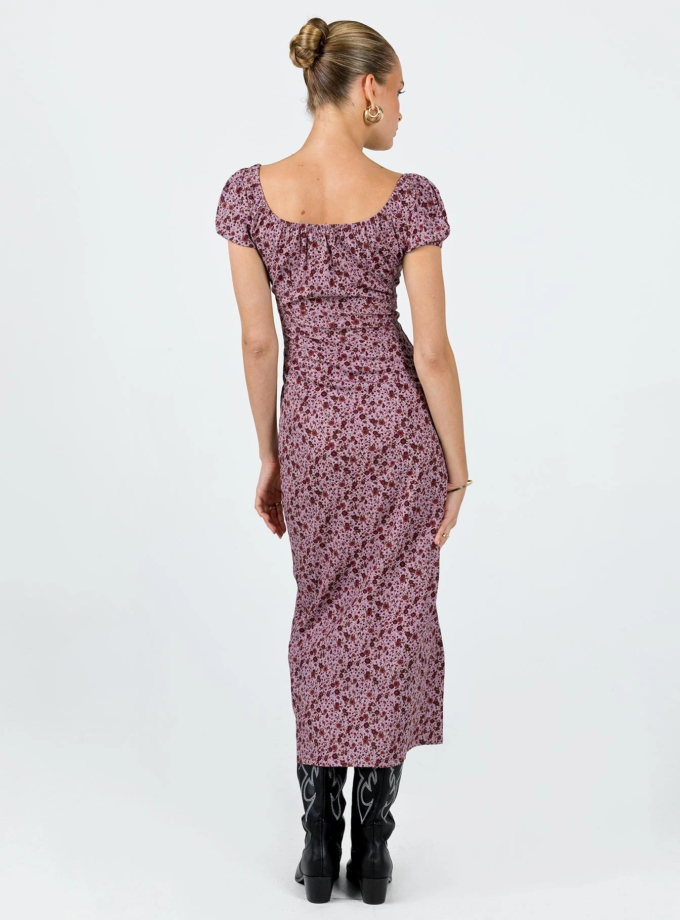 Motel Larson Dress 90s Floral Burgundy Modern Form Versatile occasion dress