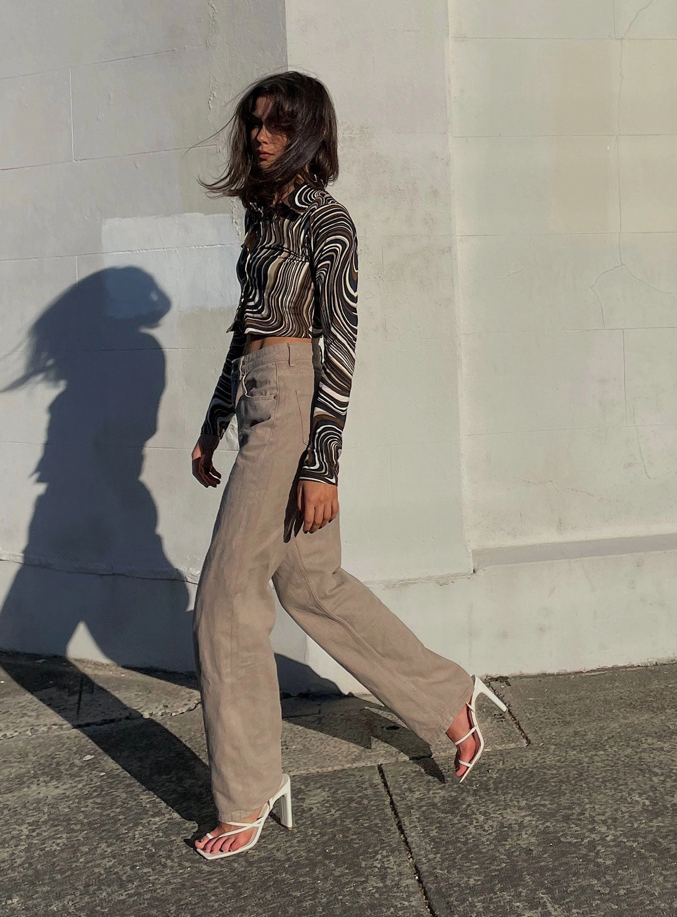 Minimalist Style Chill Outfit Motel Parallel Jeans Burnt Olive