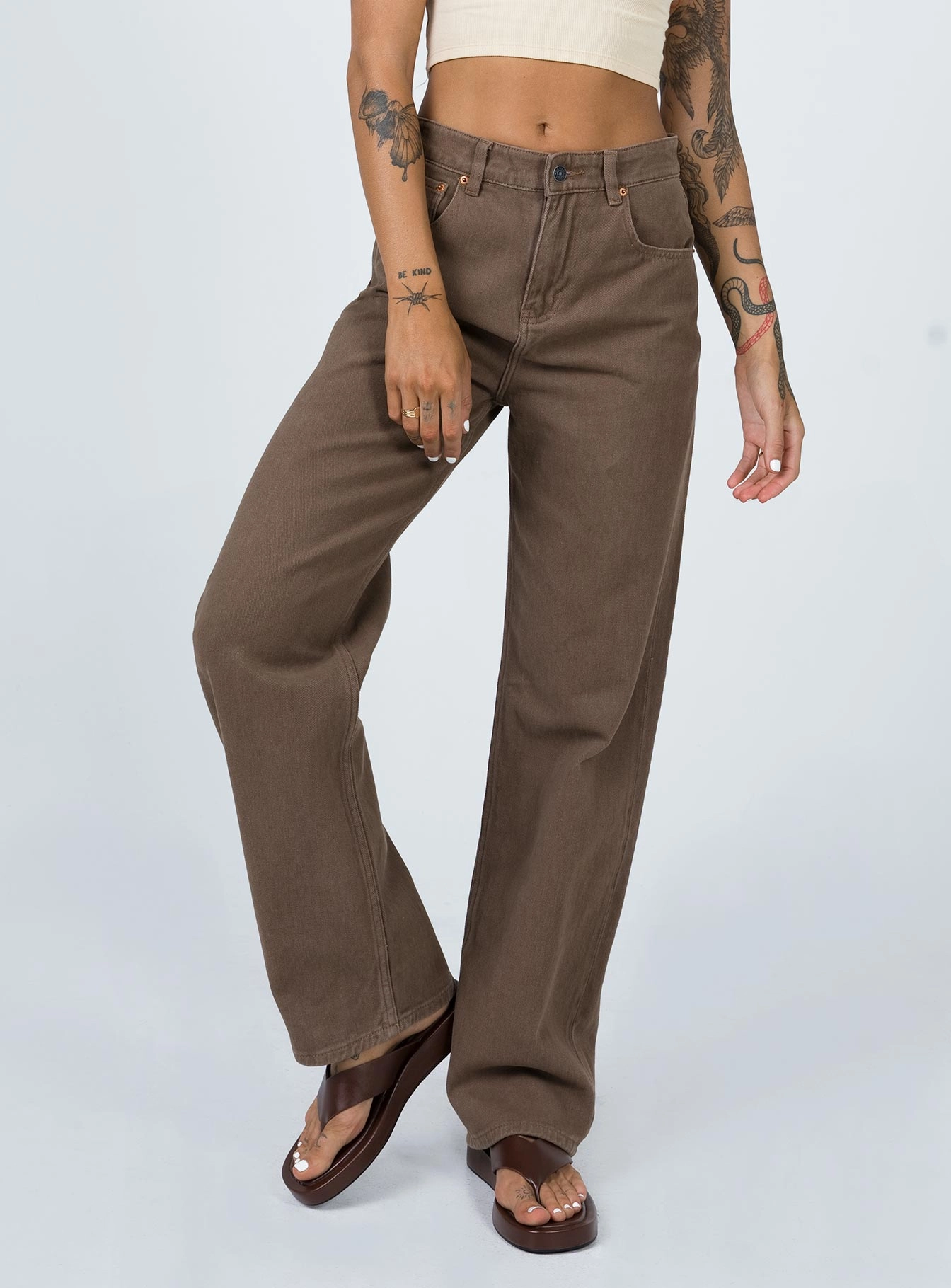 Motel Parallel Jeans Rich Brown Minimalist Adult Fashion Chill Comfort