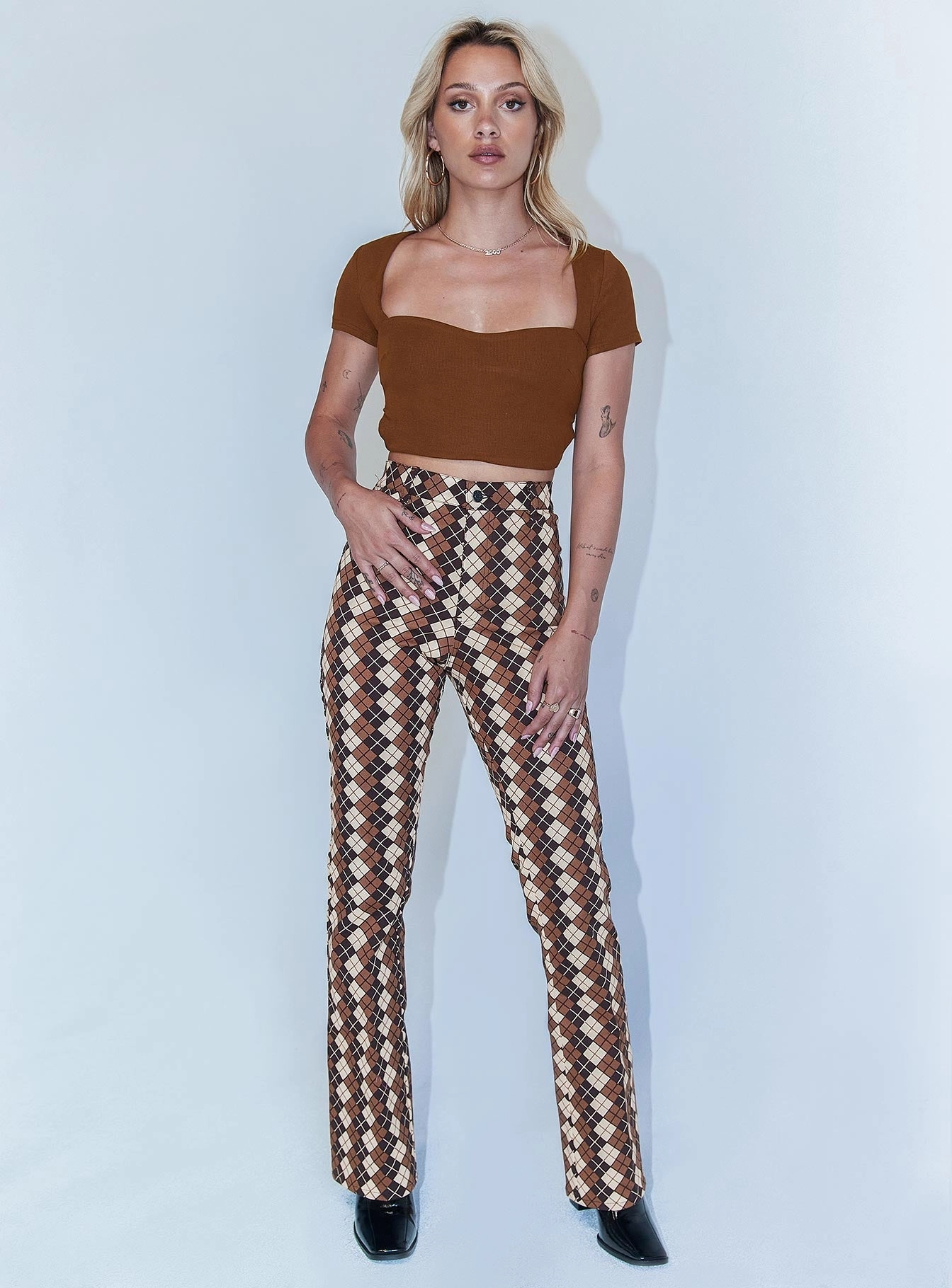 Motel Zoven Trouser Argyle Brown All Season Versatility