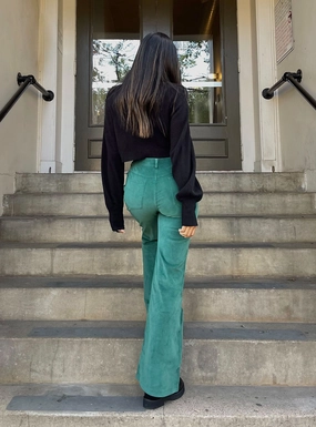 Nadia Pants Green Sleek Waist Sporty Fit Design