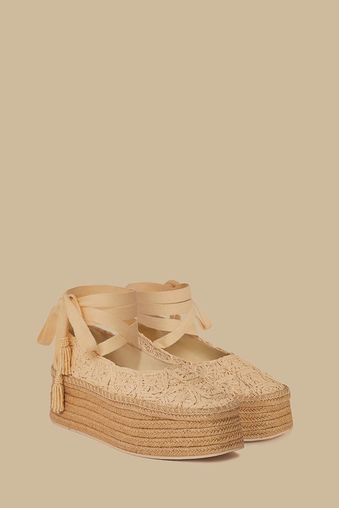 Durable Outsole Lug Pattern Natural Ballerina Espadrille Flatform Sandal